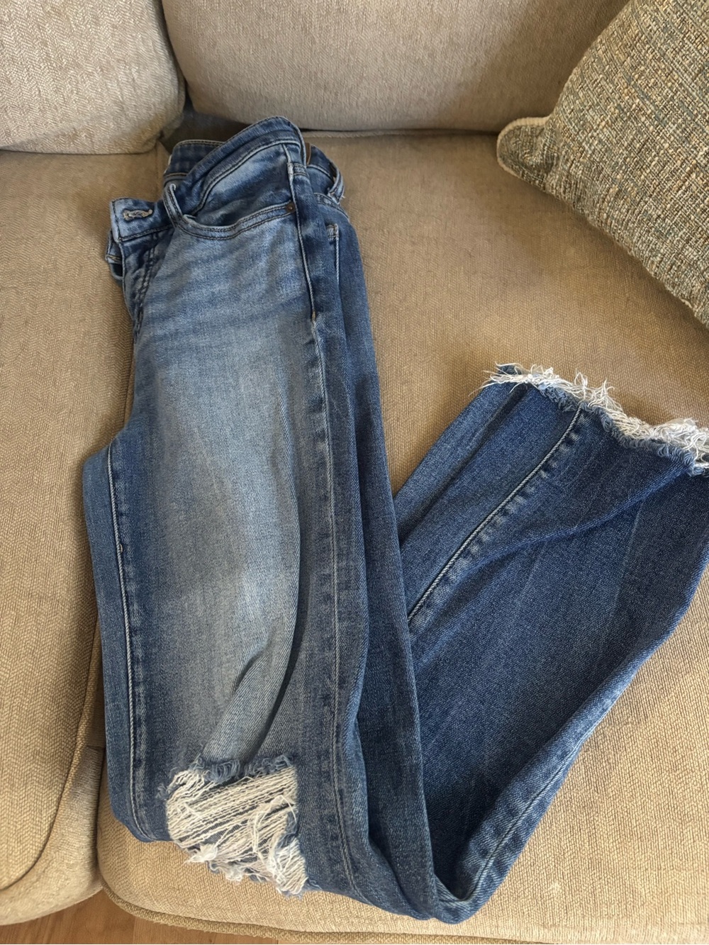 BKE Women's Two-Tone Blue Flare Jeans with Frayed Hem